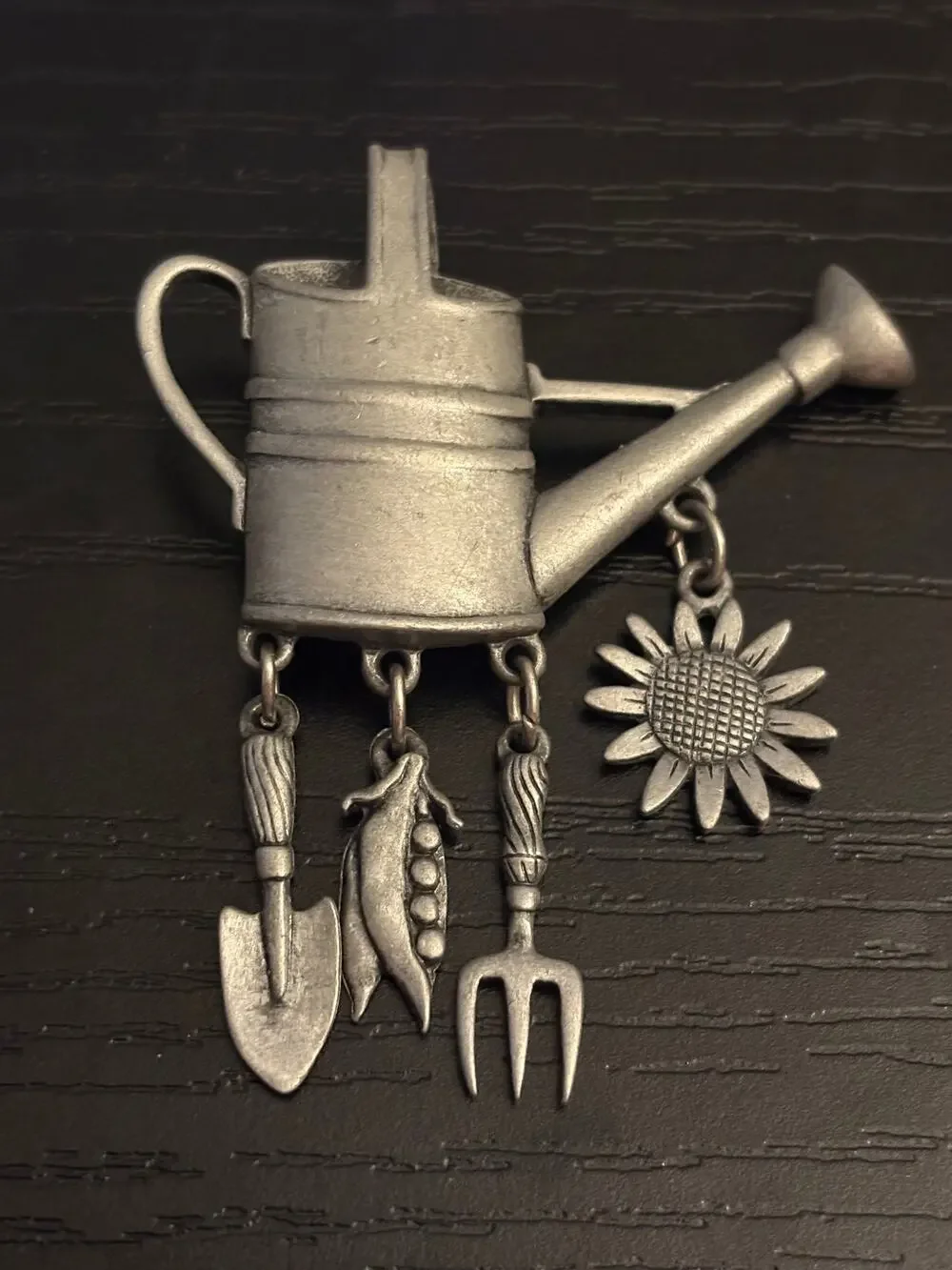 JJ Jonette Pewter Watering Can Brooch Garden Charm Dangles